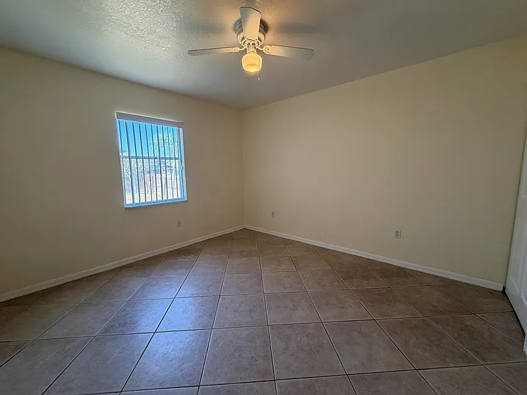 3802 SW Kocerik St — Photo 6