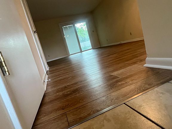 5th image of 3129 Chickalilly Dr