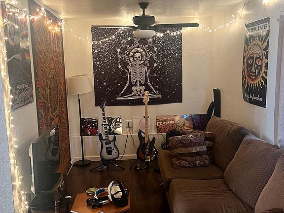 5th image of 205 4th St #B