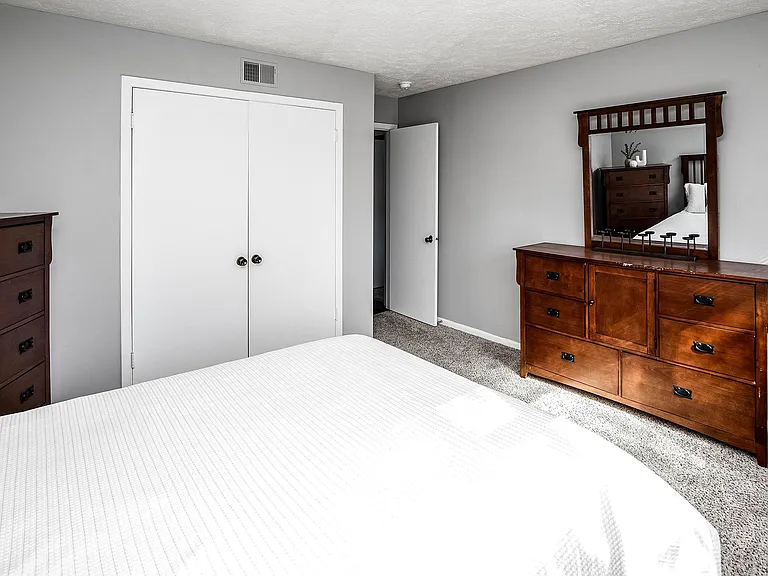 Village at Grant Square — Photo 19