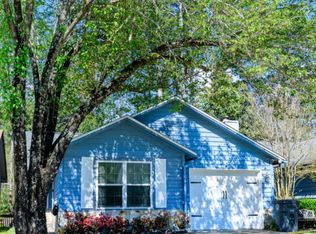 51 Kelly Way, Valparaiso, FL 32580