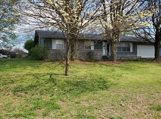 211 Chickadee St, Harrison, AR 72601