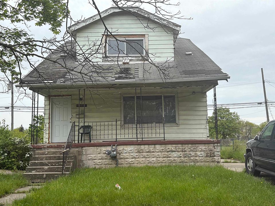 1st image of 19234 Omira Ave