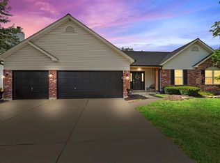 411 Saint Gemma Dr, O'Fallon, MO 63366
