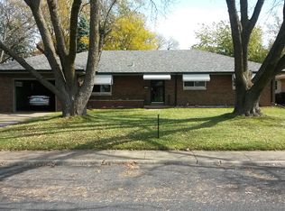 3308 N Sherwood Ave, Peoria, IL 61604
