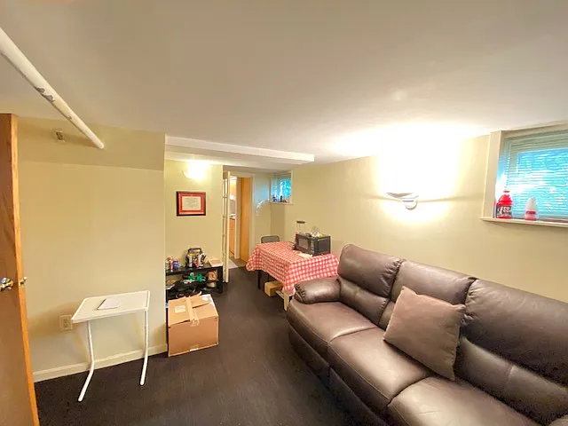 336 1/2 Walden St #B — Photo 3