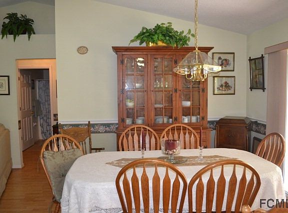 5th image of 21 Potterville Ln