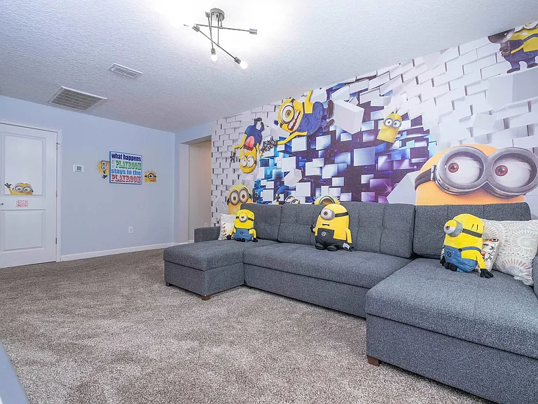 Kings Castle Cir — Photo 35