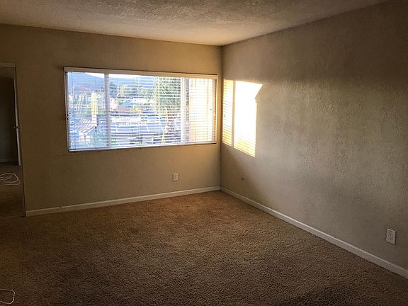 4th image of 8703 Lake Murray Blvd Unit 10