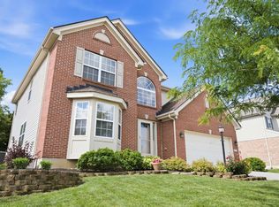 110 Turf View Ct, Monroe, OH 45050