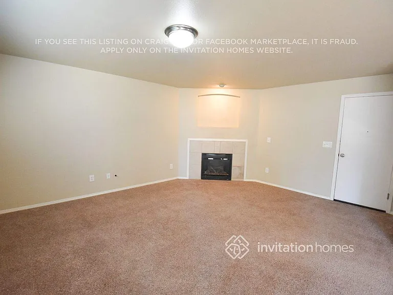 15911 67th Avenue Ct E — Photo 3