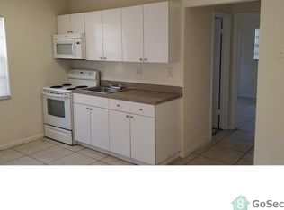 4030 SW 19th St #3, West Park, FL 33023