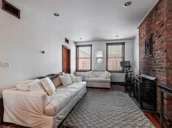 301 Water Street image 3 of 17