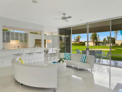 16 Lakeview Dr, Palm Springs, CA, 92264