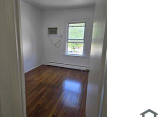 9305 74th Pl Floor 2, Woodhaven, NY 11421