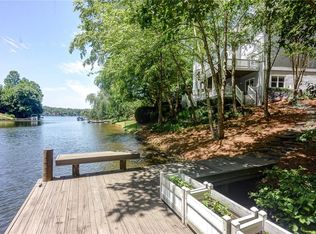 2120 Lake Shore Lndg, Alpharetta, GA 30005
