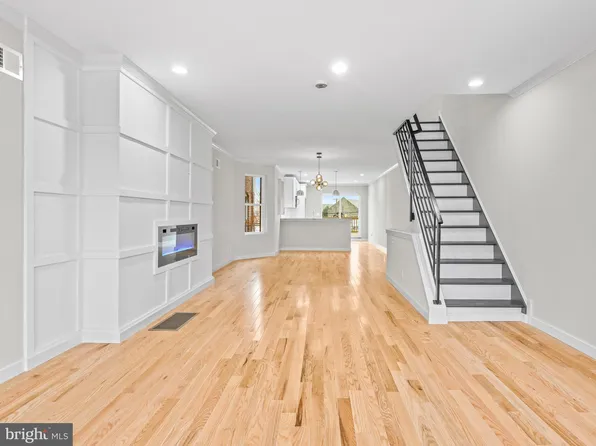 7053 Forrest Ave, Philadelphia, PA 19138