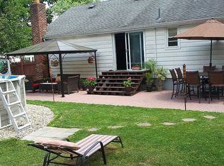 37 Chase Ave, Avenel, NJ 07001