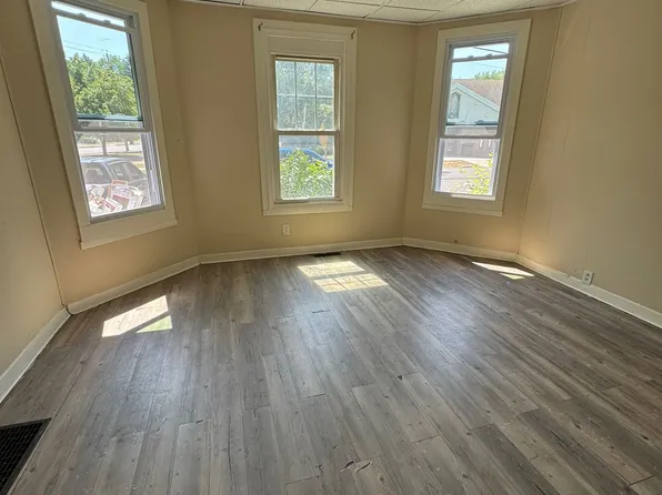 302 Rowland St, Syracuse, NY 13204