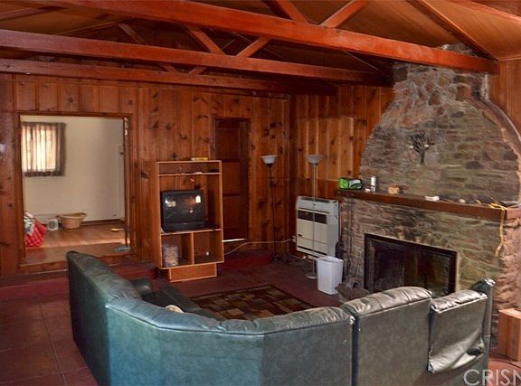 3rd image of 34146 Bouquet Canyon Rd