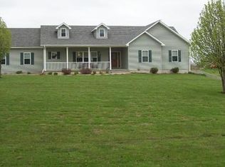 24520 Deer Run Dr, Smithton, MO 65350