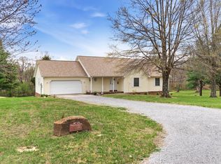 150 Lakeview Dr, Marion, KY 42064