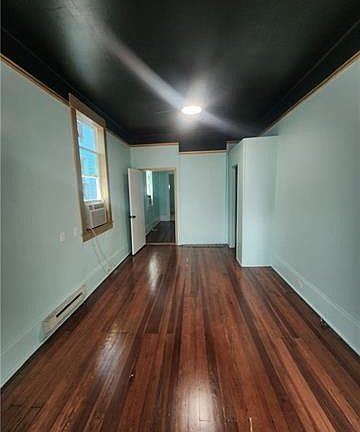 5th image of 1134 Frenchmen St