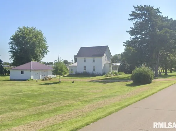 520 W School St, Preston, IA 52069