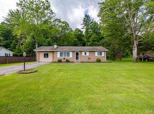 10075 Florence Hill Rd, Camden, NY 13316