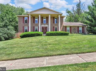 3711 Cayuga Ln, York, PA 17402