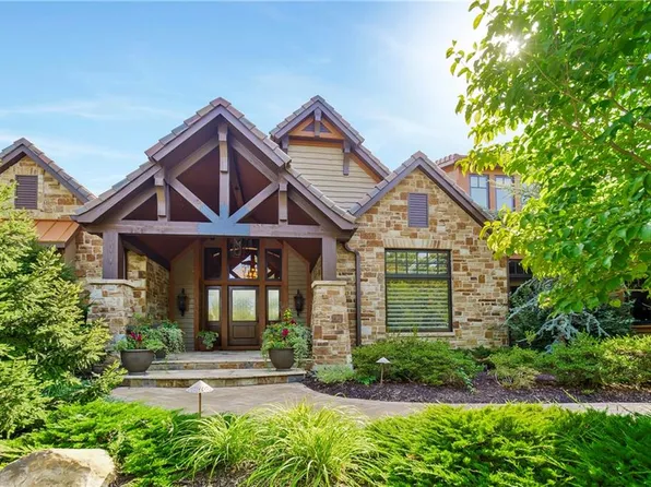 27409 W 108th St, Olathe, KS 66061