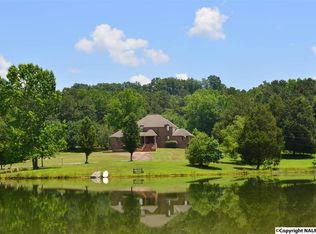 911 Sibert Cir, Glencoe, AL 35905