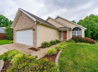 11119 Brook Bend Ct, Louisville, KY