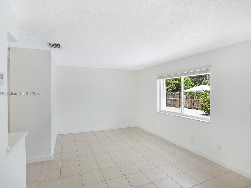 1st image of 1522 SW 30th St #1-2