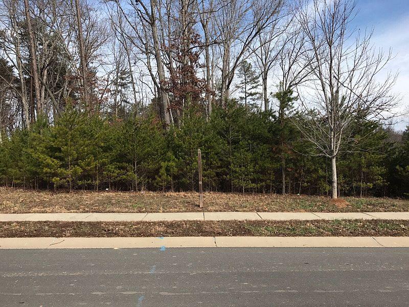 1st image of 16534 Bastille Dr