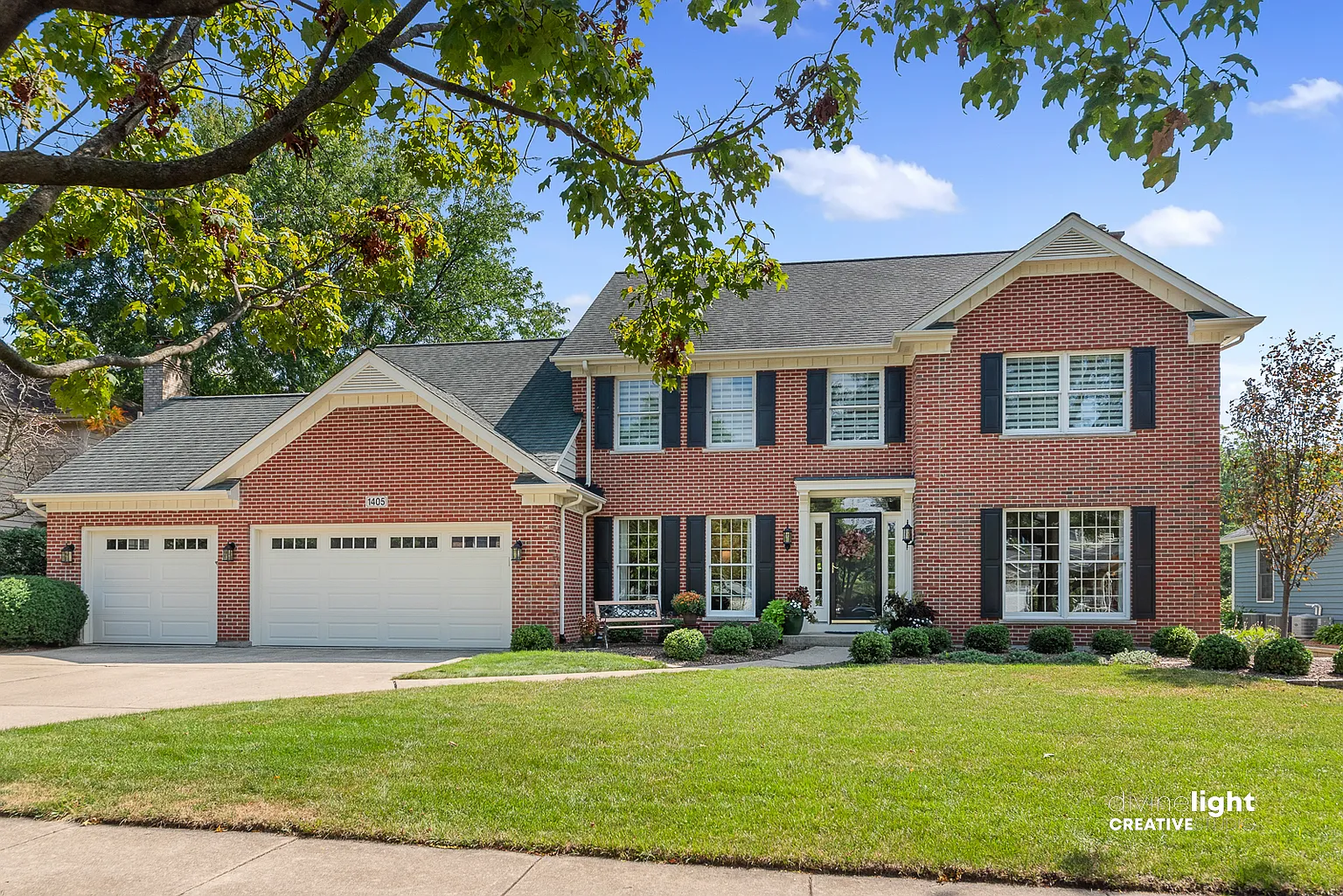 1405 Ridgewood Cir photo 1