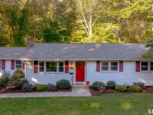 96 Glenwood Drive, Guilford, CT 06437
