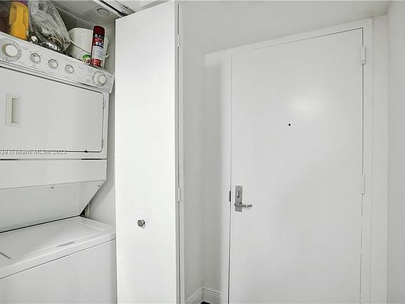 2nd image of 50 Biscayne Blvd APT 2409