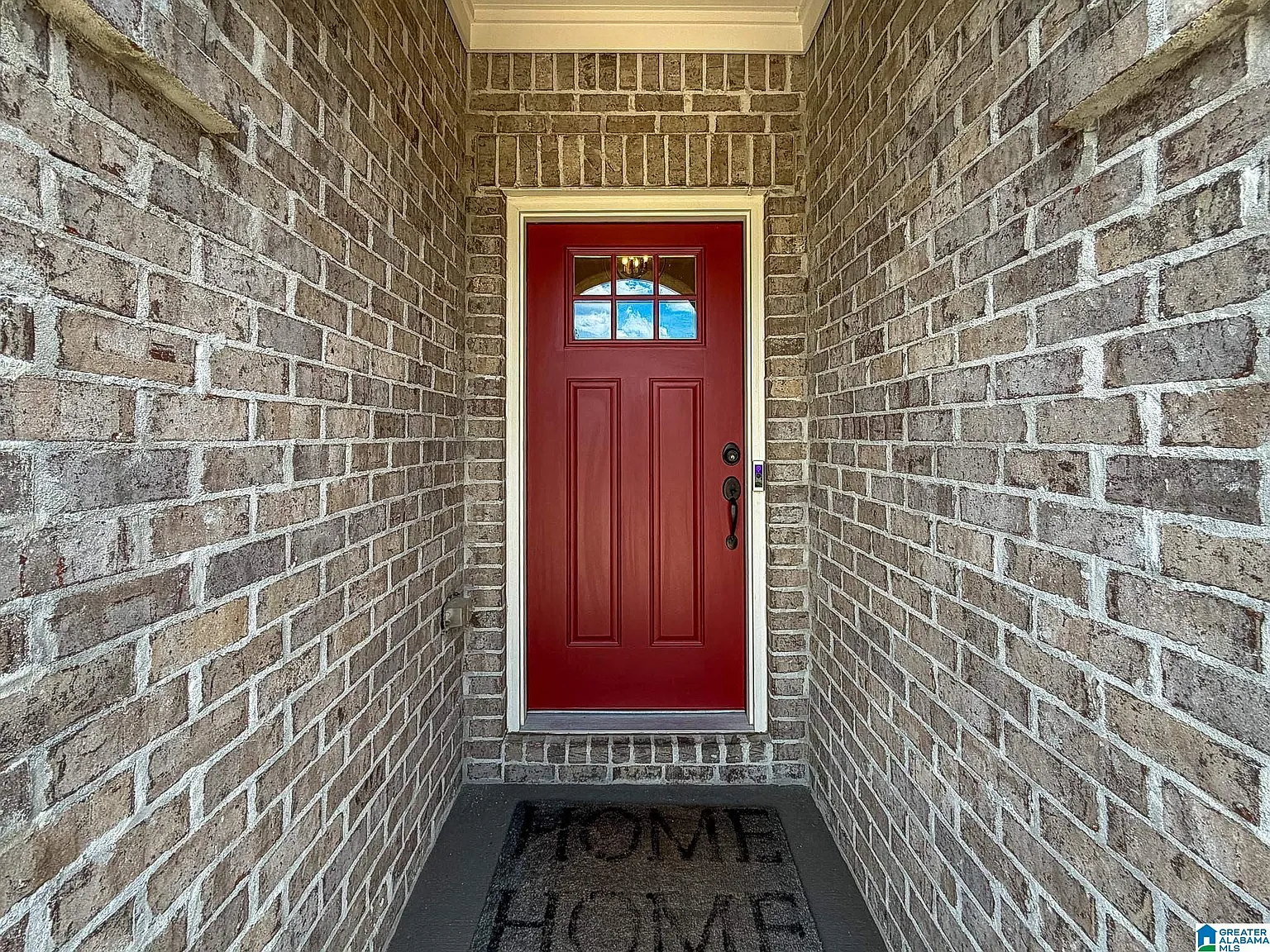 3 bed, 2.0 bath, 2200 sqft, $2,800 — Photo 3