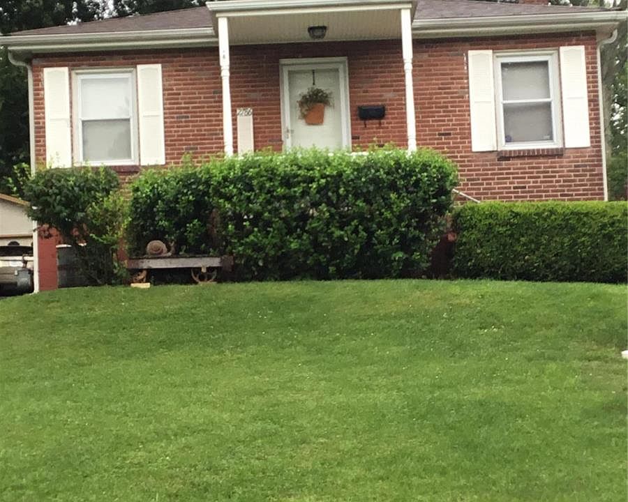 1st image of 2786 Granda Dr