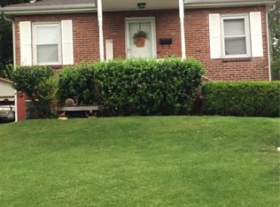 2786 Granda Dr, Saint Louis, MO 63125