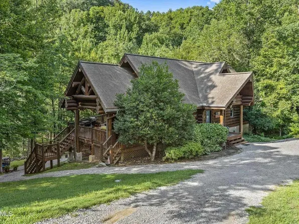 136 Landmark Dr, New Tazewell, TN 37825