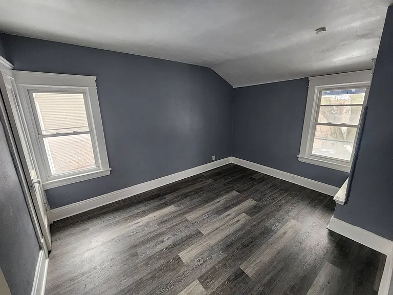 1140 E 144th St — Photo 28