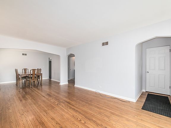 5th image of 7560 W Everell Ave