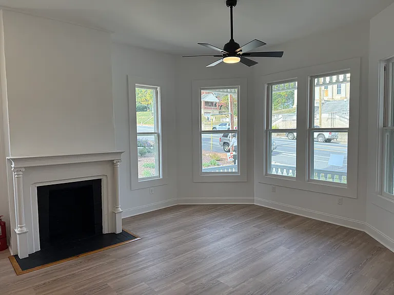 429 Rivermont Ave #2 — Photo 2
