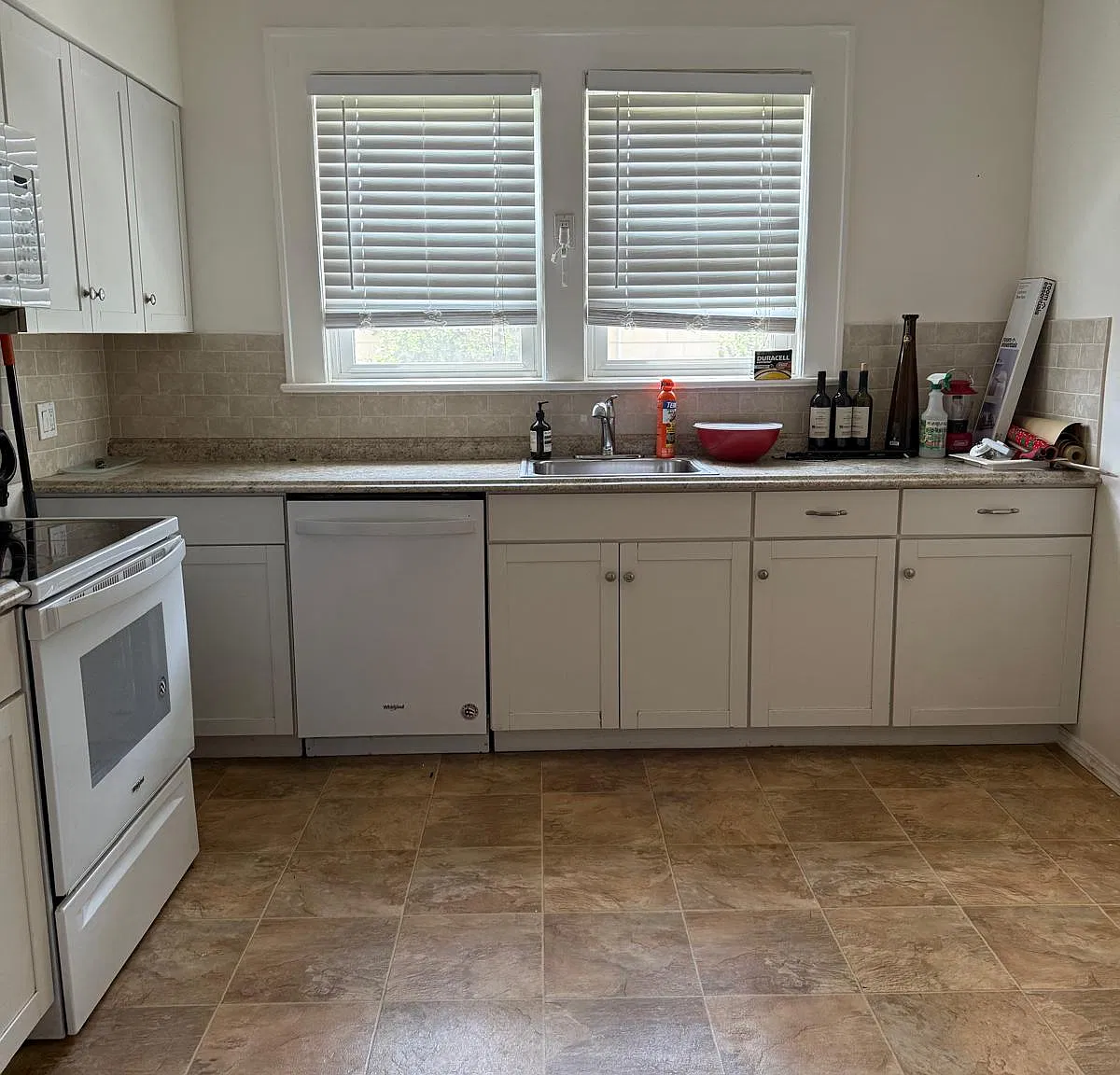 3 bed, $2,850 — Photo 4
