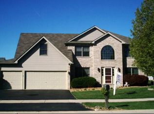 13316 Vicarage Dr, Plainfield, IL 60585