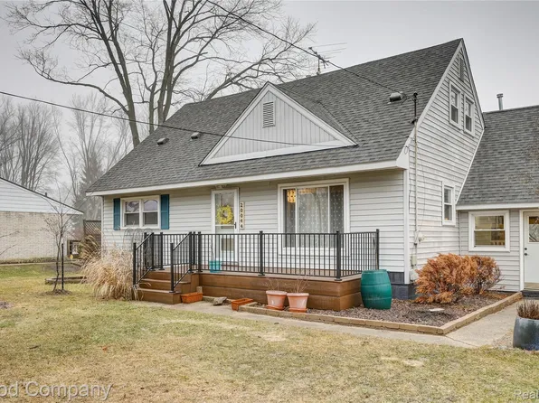 20044 Mayfield St, Livonia, MI 48152
