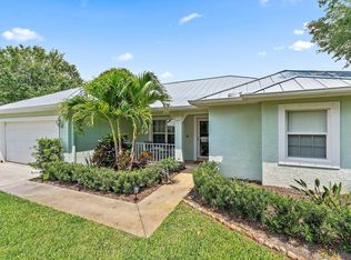 2084 NW 19th Dr, Stuart, FL 34994