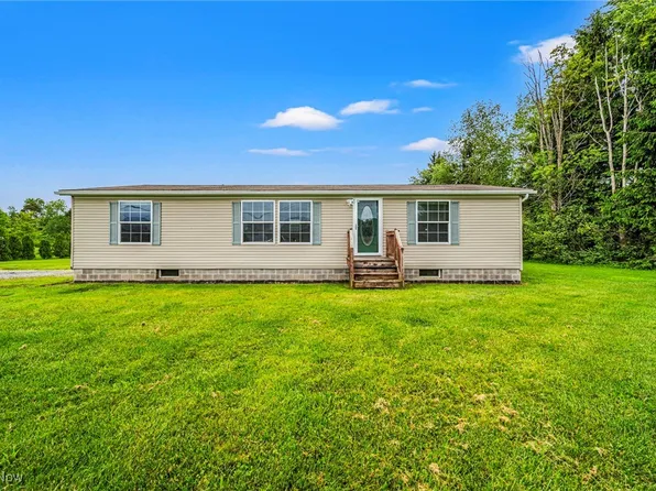 6835 Sidley Rd, Thompson, OH 44086
